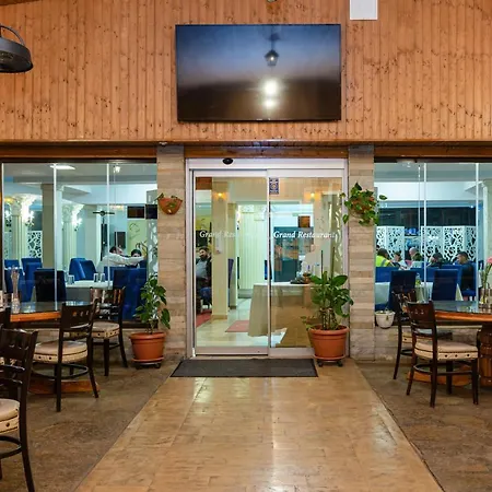 Grand Ξενοδοχείο