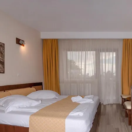 Grand Ξενοδοχείο 3*