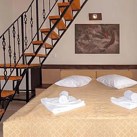Grand Hotel
