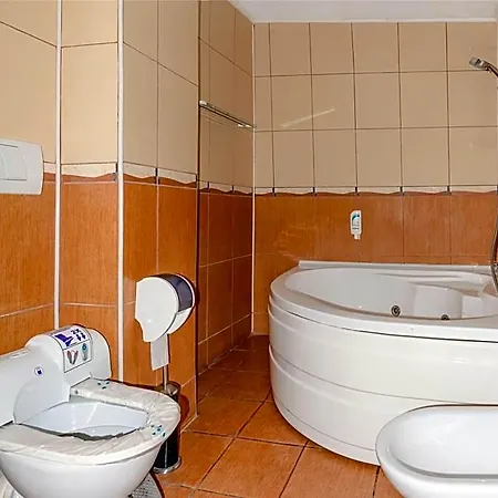 Hotel Grand 3*