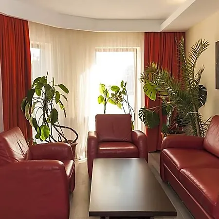 Hotel Grand 3*