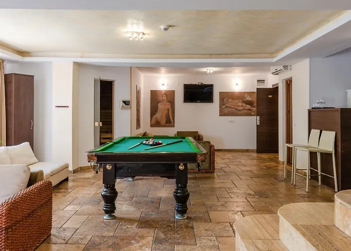 Ξενοδοχείο Grand