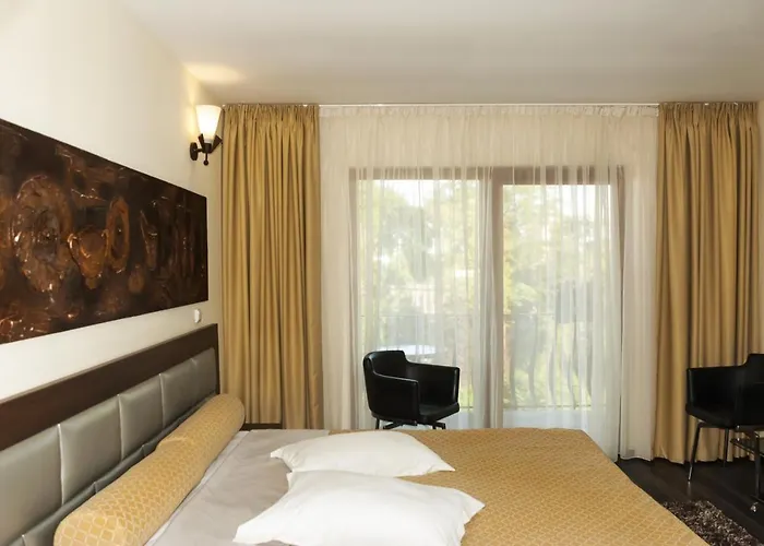 Ξενοδοχείο Grand 3*